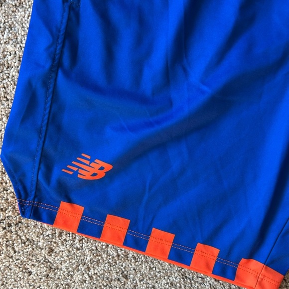 New Balance athletic shorts. Like new. Pockets. Elastic waist. Size Large. - Picture 2 of 9